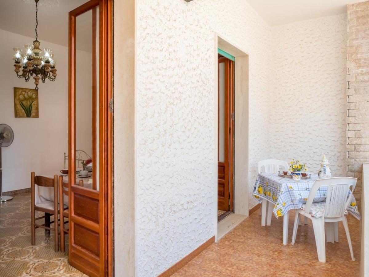 Villetta Lucia Taviano  Exterior foto